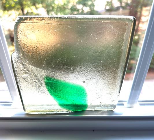 6 x 6 x 1/2 Inch Tile - Clear with Light Green Center