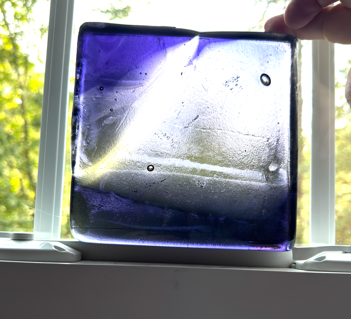 6 x 6 x 1/2 Inch Tile - Pale Violet Patterns in Clear