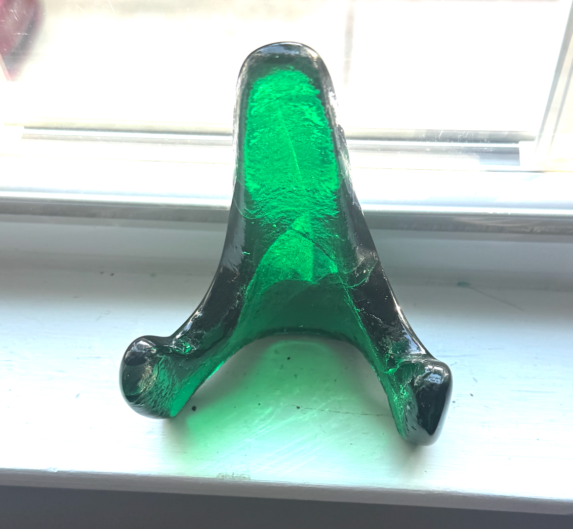 Handmade Kiln-Formed Glass Easel (small 5" x 4" x 2.5") - Emerald Green
