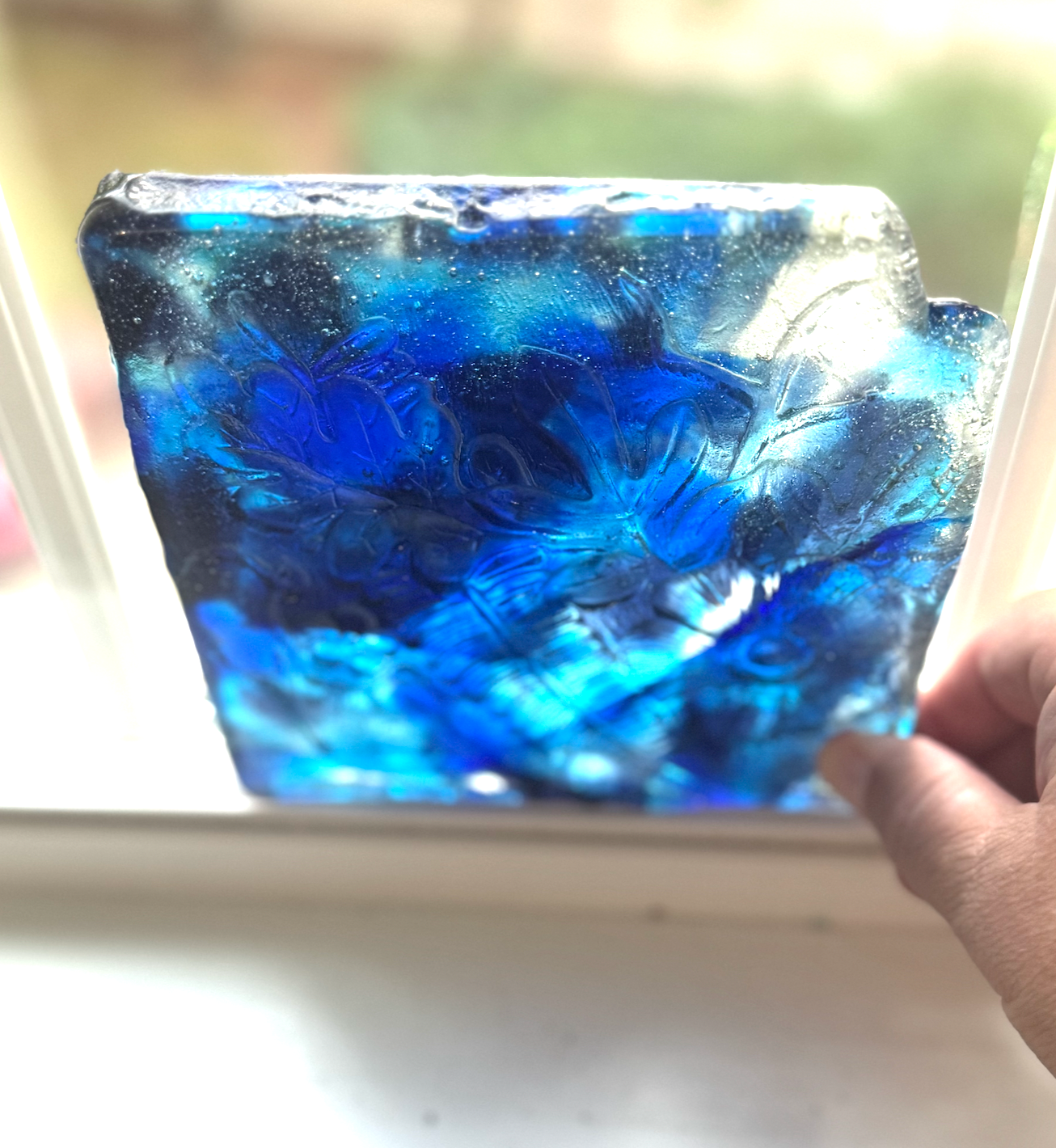 6 x 6 x 1/2 Inch Pressed Glass Tile - Cobalt, Medium Blue and Clear (Flowers and Leaves)